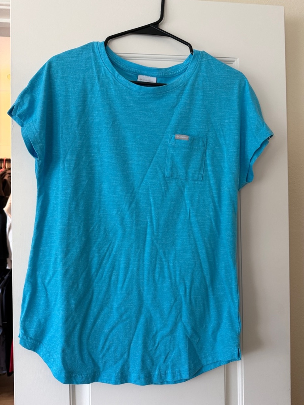 Columbia Women's Aqua Blue Short Sleeve Tee